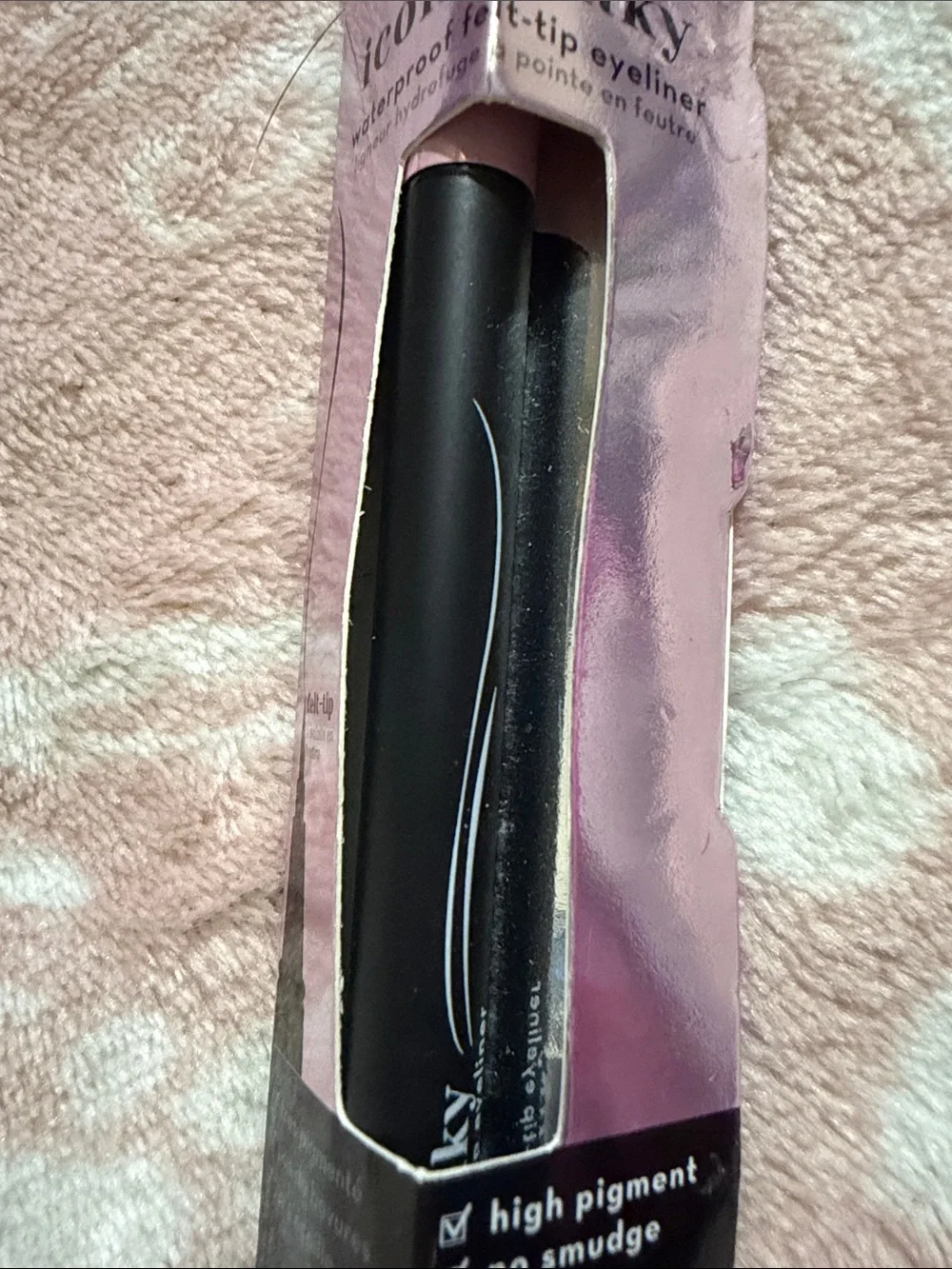 The Crème Shop Iconic Inky Waterproof Felt-Tip Eyeliner - Black